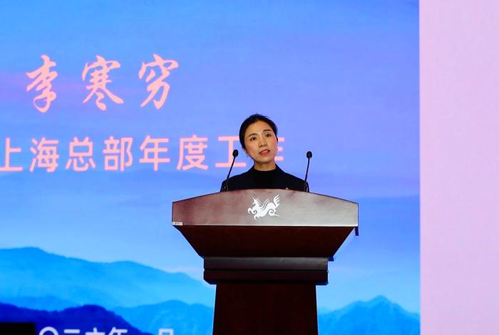 “创二代”李寒穷接班，能否带领雅戈尔重返