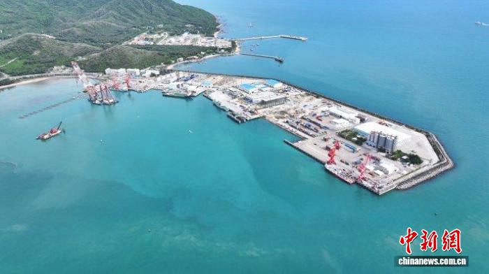 从“货运末梢”到“科考枢纽”：三亚南山港