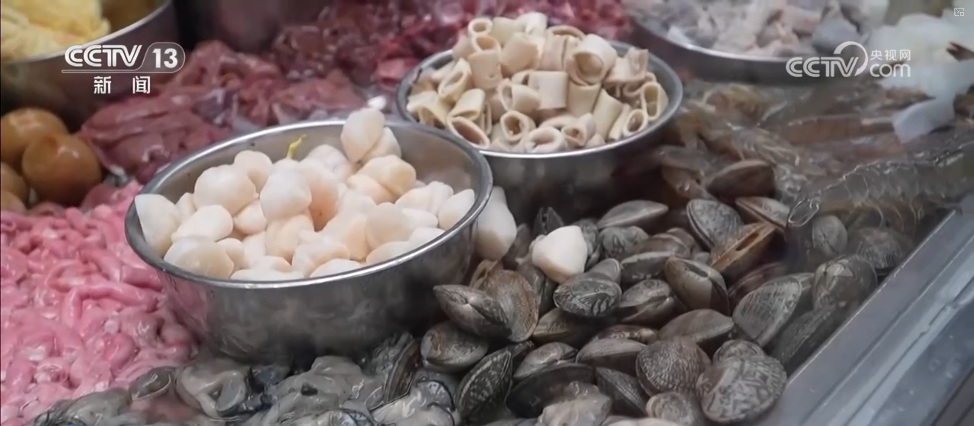 特色小吃串点成线变身“流量密码” “美食+”延伸文旅消费链条(图5) 特色小吃串点成线变身“流量密码” “美食+”延伸文旅消费链条(图5)