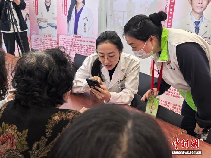 女性防癌有哪些误区？听专家联袂科普
