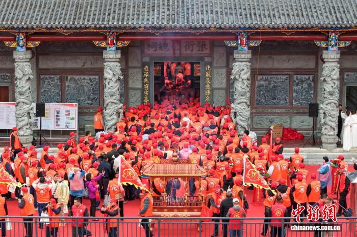 首届张化孙文化交流会暨世界后裔联谊大会在福建上杭开幕(图2) 首届张化孙文化交流会暨世界后裔联谊大会在福建上杭开幕(图2)