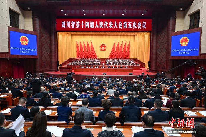 2026年川渝将联动提升成渝地区双城经济圈发展能级