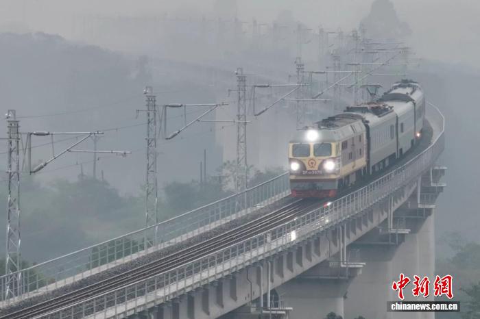 2026年川渝将联动提升成渝地区双城经济圈发展能级(图2)