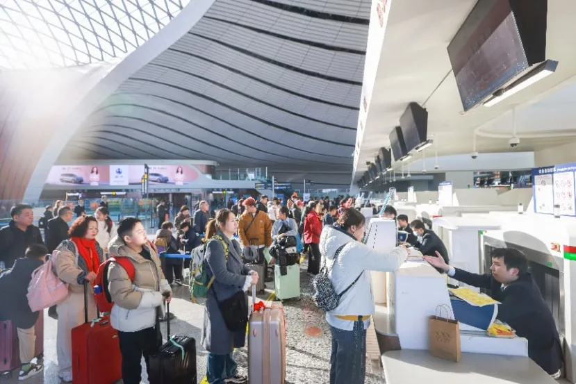 东西问｜从春运看中国(图4)