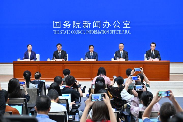 凝聚复兴伟力 绘就时代华章——2025年宣传思想文化事业开创新局面(图7)