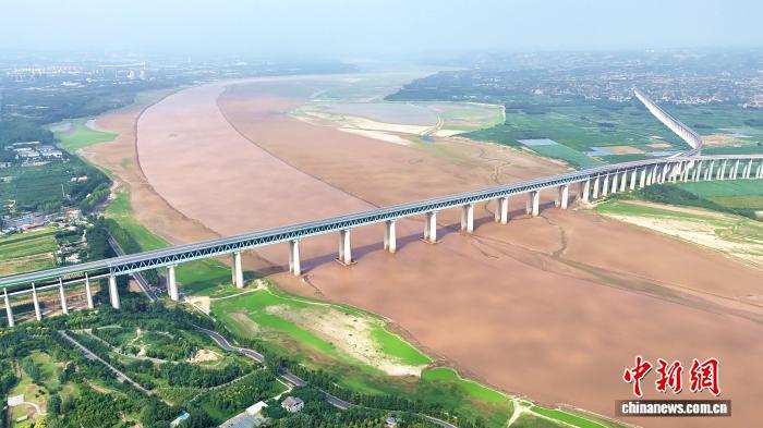 梁留科“围着黄河转”：推动黄河文化走向海外(图1)