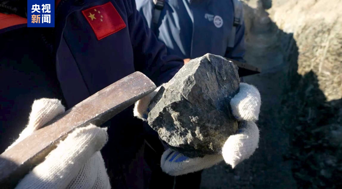 找矿新发现！我国铬铁矿与非常规油气勘查双获突破(图2)