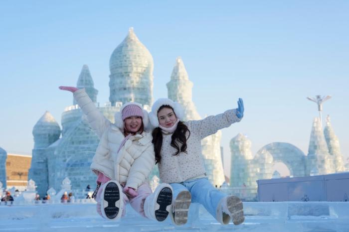 习近平总书记关切事|冰雪之城 向新而行(图2) 习近平总书记关切事|冰雪之城 向新而行(图2)