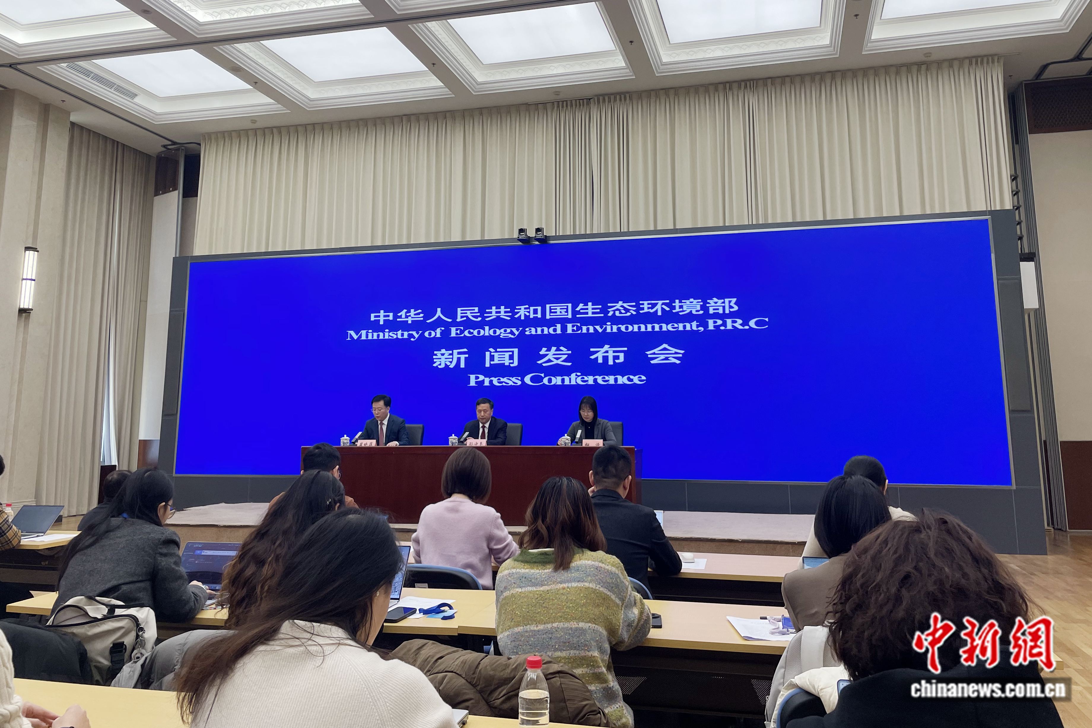 生态环境部：我国环境空气质量和地表水环境质量持续改善