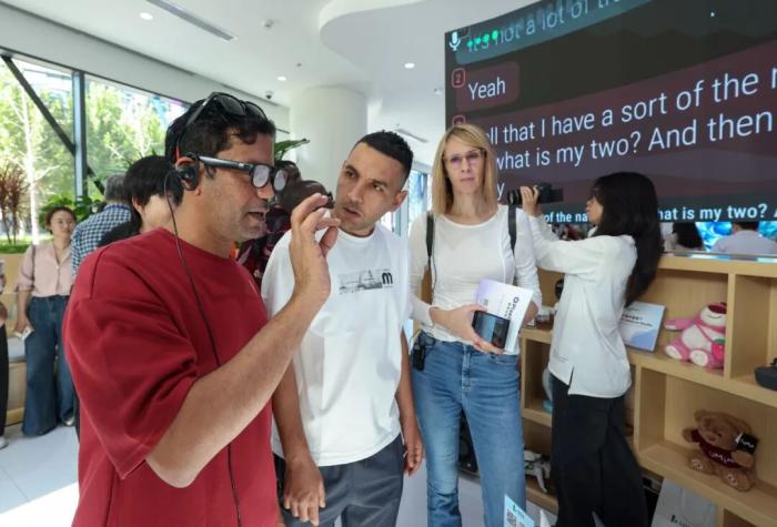 东西问丨特姆巴·托贝拉：AI如何助力中非文明对话？(图3)