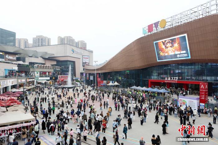 “文化客厅”“旅游饭”何以更靓更香？重庆市人大代表热议文旅提质(图2)