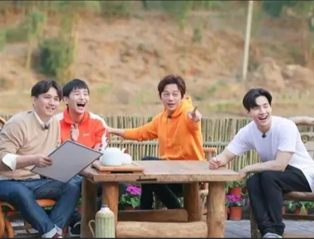 娱乐圈最新动态：影视、综艺与明星动向实时速递(图2)