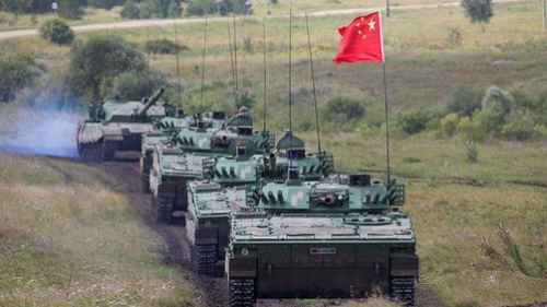 精锐倾巢出动海陆空立体实战 ﻿中俄明星装备军演合力“亮剑”(图3)