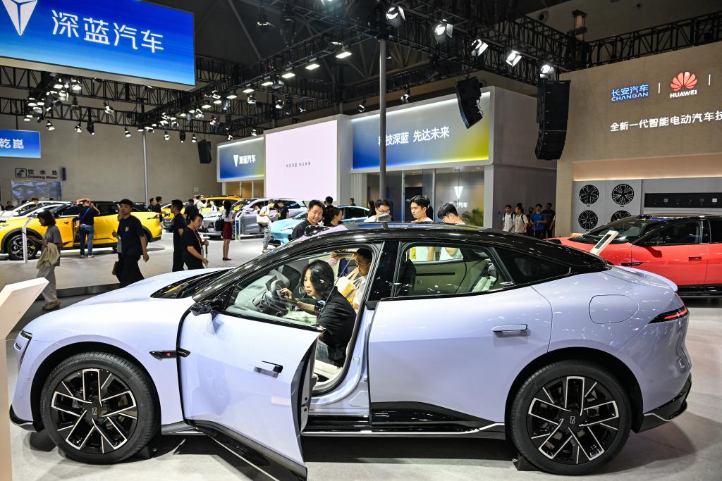 消费板块三季报透视：结构优化凸显 新动能引领复苏(图2)